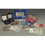 An amateur collection of coins to include Victorian crowns, modern cased silver crowns, UN Peace
