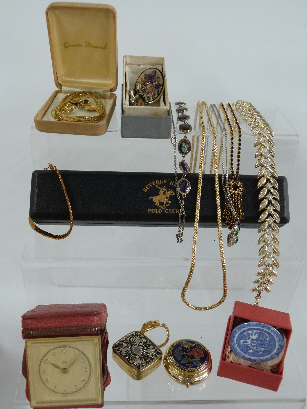 A collection of costume jewellery including Monet, Napier, Stratton compacts, brooches, necklaces, - Image 3 of 5