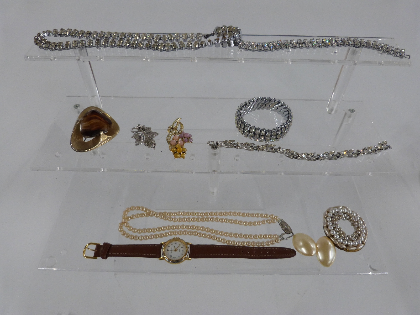 A collection of costume jewellery including beads, brooches, Sphinx brooch, Hollywood brooch, - Image 2 of 2