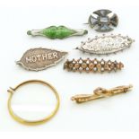 A 9ct gold locket, gold brooch (0.9g), silver brooches etc