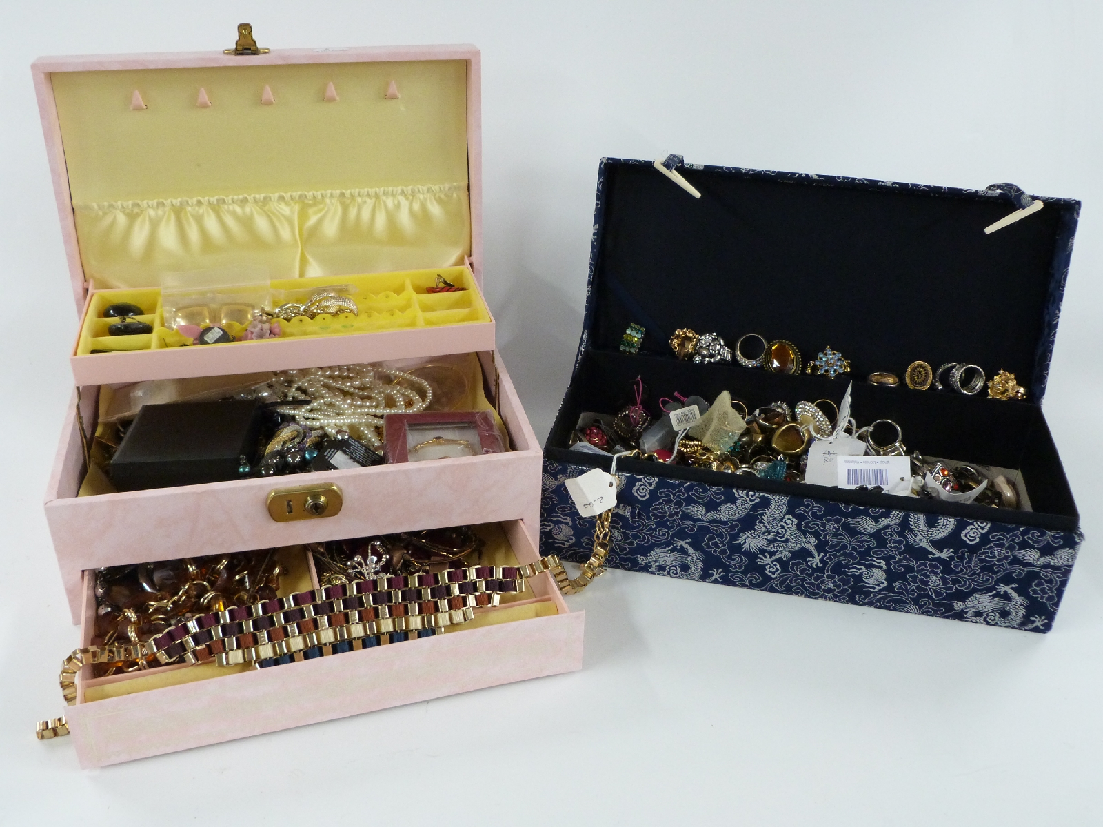 A collection of costume jewellery including rings, necklaces, etc
