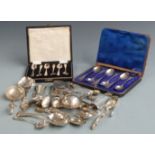 Quantity of hallmarked silver cutlery to include two cased and one loose set of teaspoons, weight