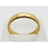 A 22ct gold wedding band/ ring, 7g, size P