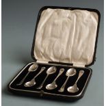 Cased set of six hallmarked silver teaspoons, Sheffield 1920 maker Larder & Burgess, weight 71g