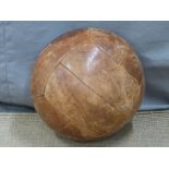 Vintage leather medicine ball, diameter 32cm