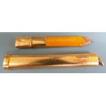 Samson Mordan 15ct gold travelling pencil, London 1911, 8.3cm long when closed, weight without