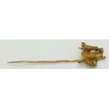 Victorian/ Edwardian 15ct gold stick pin in the form of hanging game comprising hare and pheasant,
