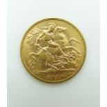 1914 George V gold half sovereign