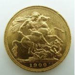 1900 Queen Victoria veiled head gold full sovereign