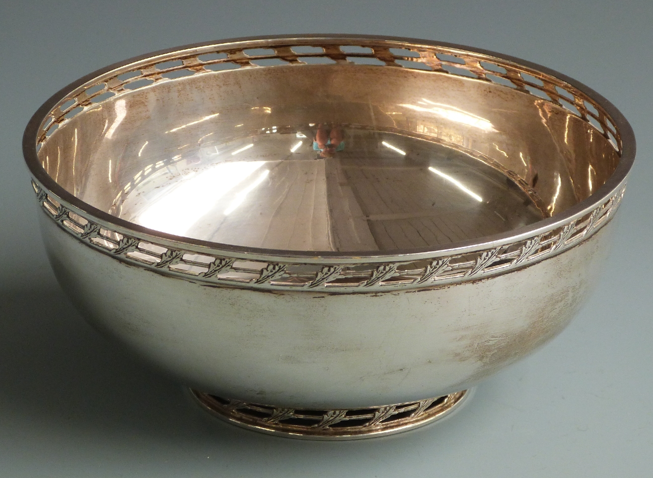 Albert Edward Jones Arts and Crafts hallmarked silver fruit or similar bowl with pierced rim and