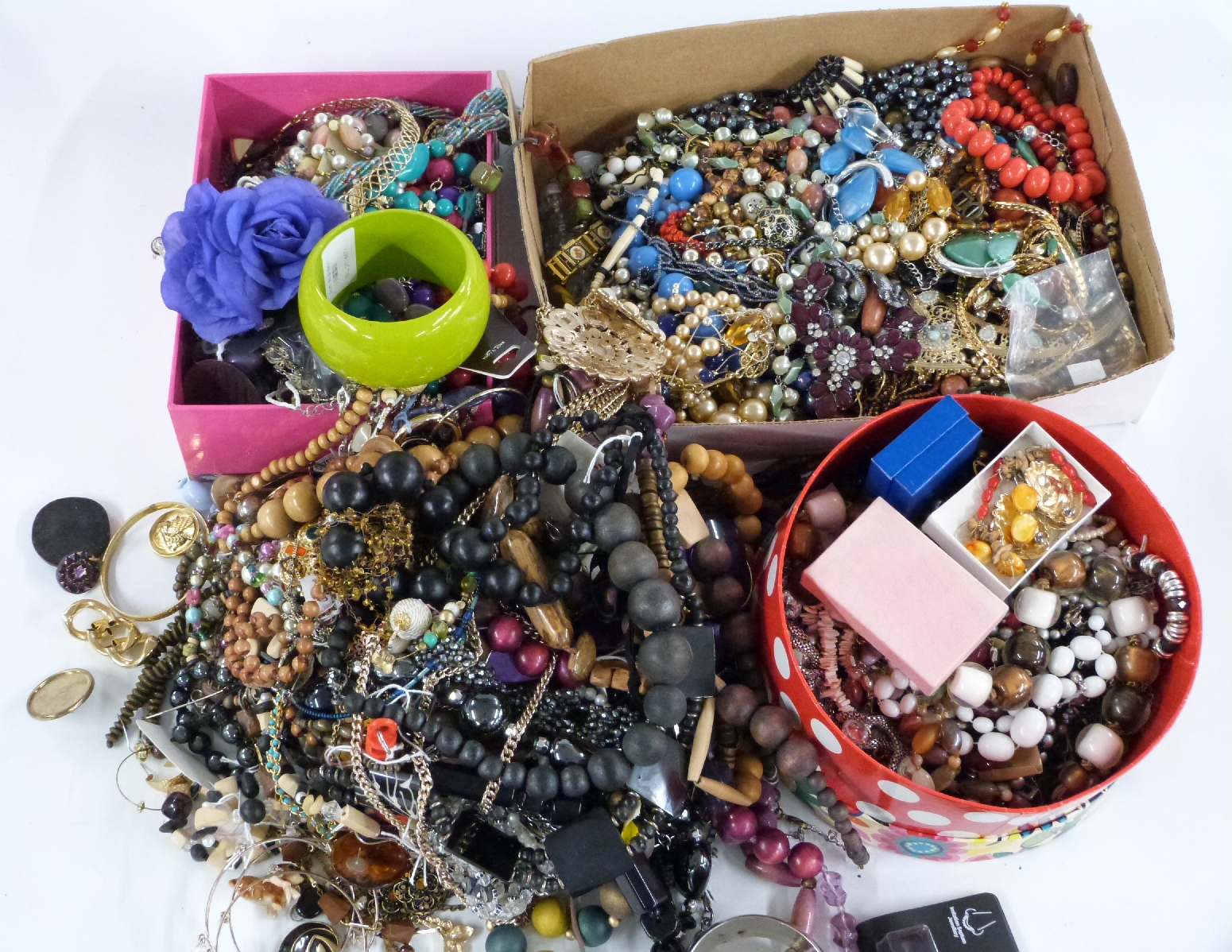 A large collection of costume jewellery including beads, brooches etc