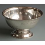 Guild of Handicraft Arts and Crafts hallmarked silver bowl with hammered finish, London 1990,
