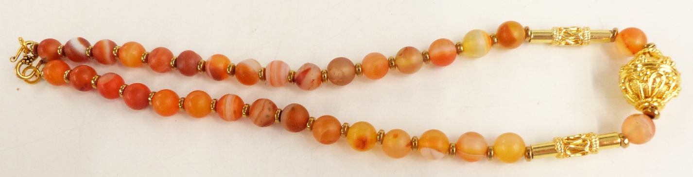 Seven agate and gilt beaded necklaces - Image 2 of 3