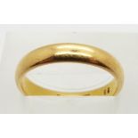 A 22ct gold ring/ wedding band, 4.3g, size O