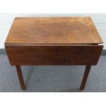19thC mahogany Pembroke table with two graduated drawers to one end and a single deep drawer