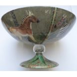 Glass pedestal fruit bowl with rhino and zebra decoration, H20cm, diameter 37cm