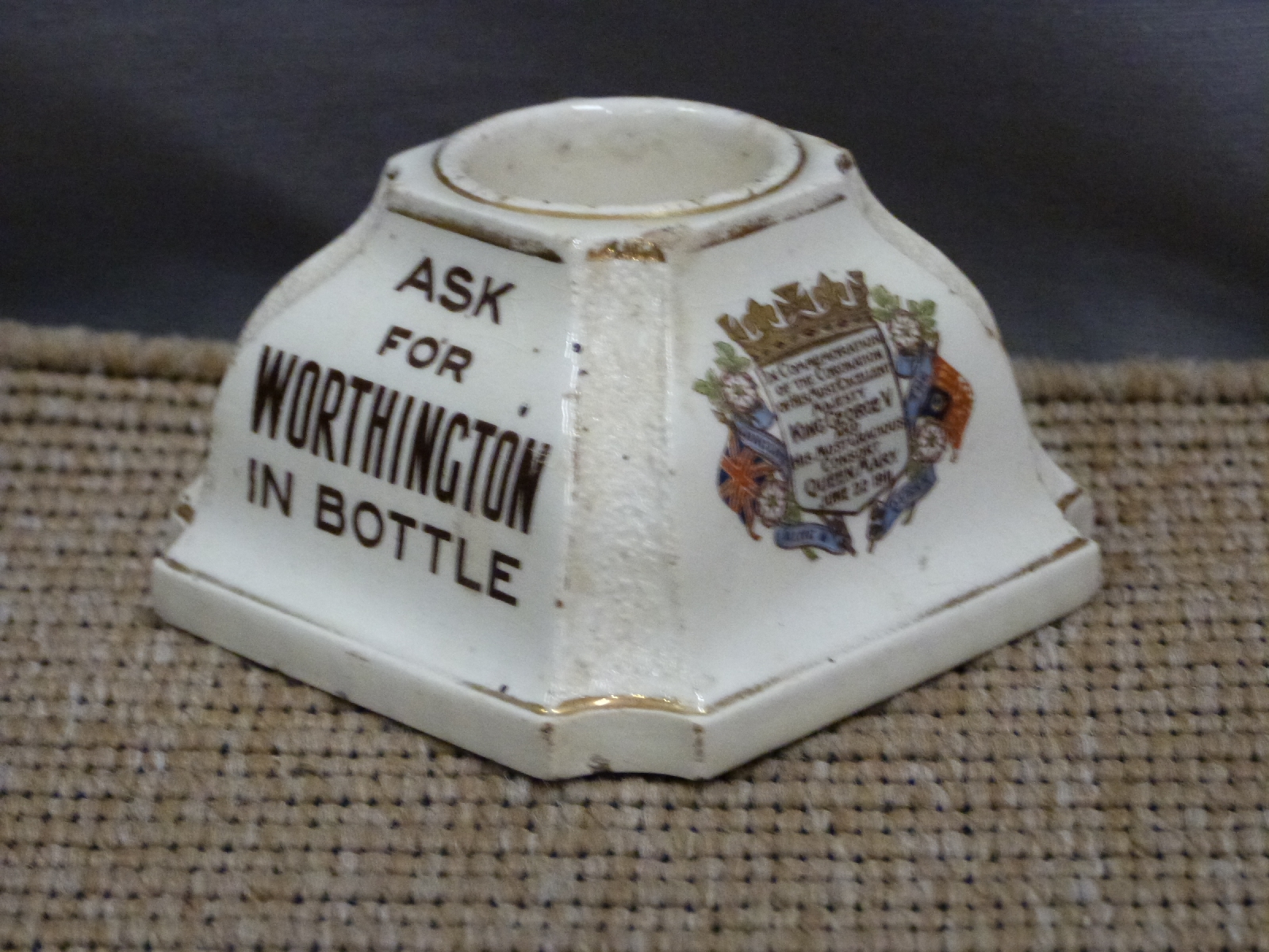 'Ask for Worthington in bottle' matchstriker, cranberry glass footed bowl, inkwell and a plated - Image 2 of 3