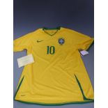 Brazil football shirt signed Pelé, with certificate of authentication