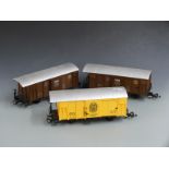 Three Newqida G gauge railway vans including Railway Express Royal Giving Special Tunnel.