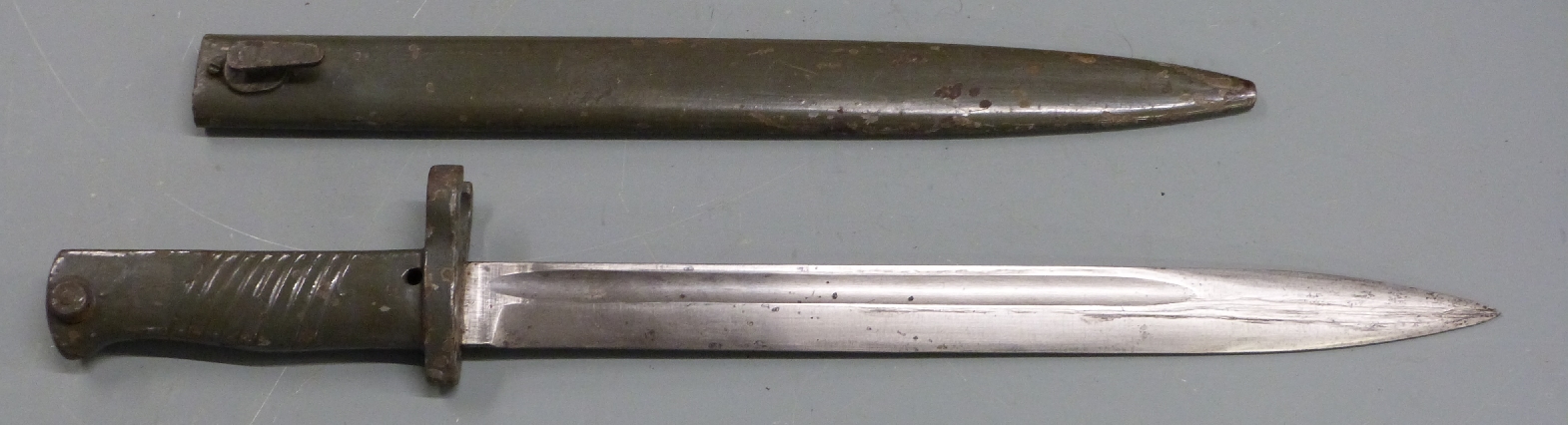 German 88/98 pattern Ersatz all steel knife bayonet with nine groove hilt, acceptance stamp to