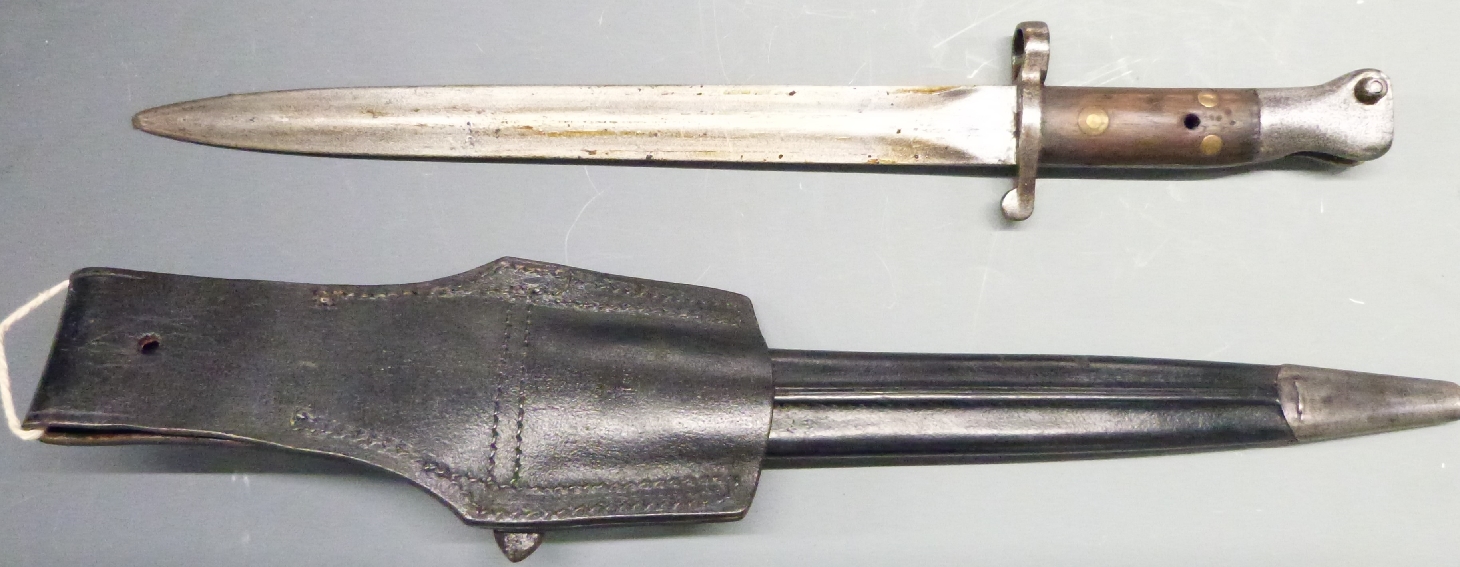 British 1888 pattern bayonet Mk 1 first type with grip plates secured by three rivets, blade - Image 2 of 7