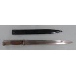 German S 1914 pattern bayonet marked Bayard to ricasso, with shaped wooden grips, 31cm fullered