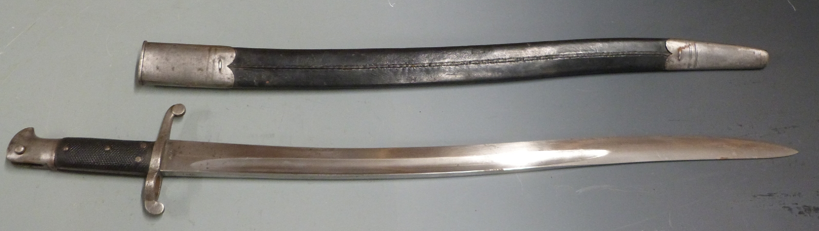 British 1856/58 pattern sword bayonet with some clear stamps, 58cm fullered yataghan blade, with - Image 2 of 9