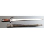 British 1907 pattern sword bayonet with hooked quillon, clear stamps to ricasso and hilt, 43cm