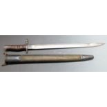 American 1917 pattern sword bayonet with some clear stamps to ricasso, 43cm fullered blade, scabbard