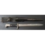 German KS98 pattern bayonet with E Pack & Sohne maker's mark to ricasso, 25cm fullered blade,