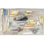 Large quantity of woodworking tools including Stanley no4 plane, no 92 plane, Marples scribe,