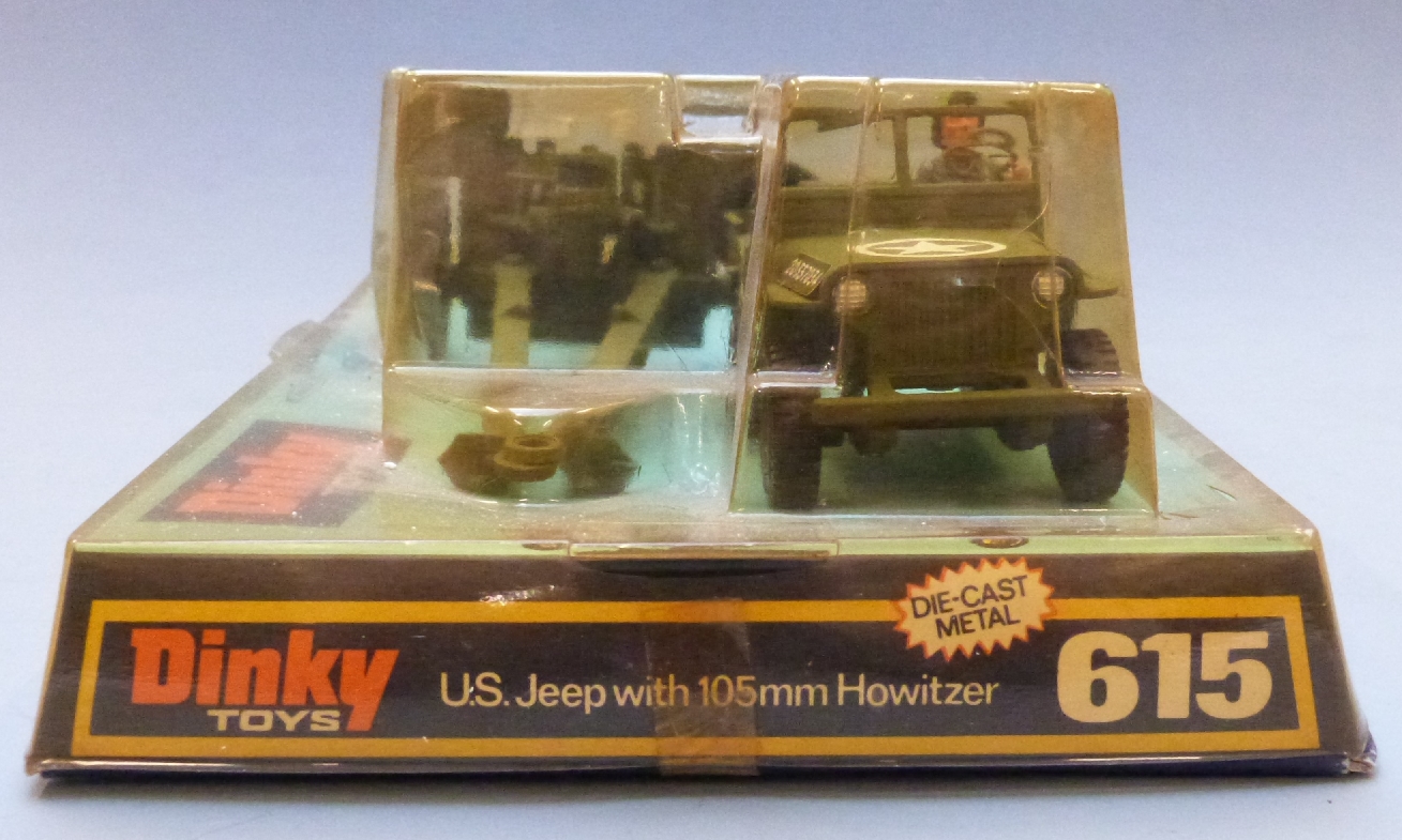 Two Dinky Toys diecast model military vehicles US Jeep with 105mm Howitzer 615 and Volkswagen KDF - Image 9 of 9