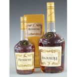 Hennessy Very Special Reserve Cognac, 700ml, 40% vol, in original presentation box and Hennessy Very