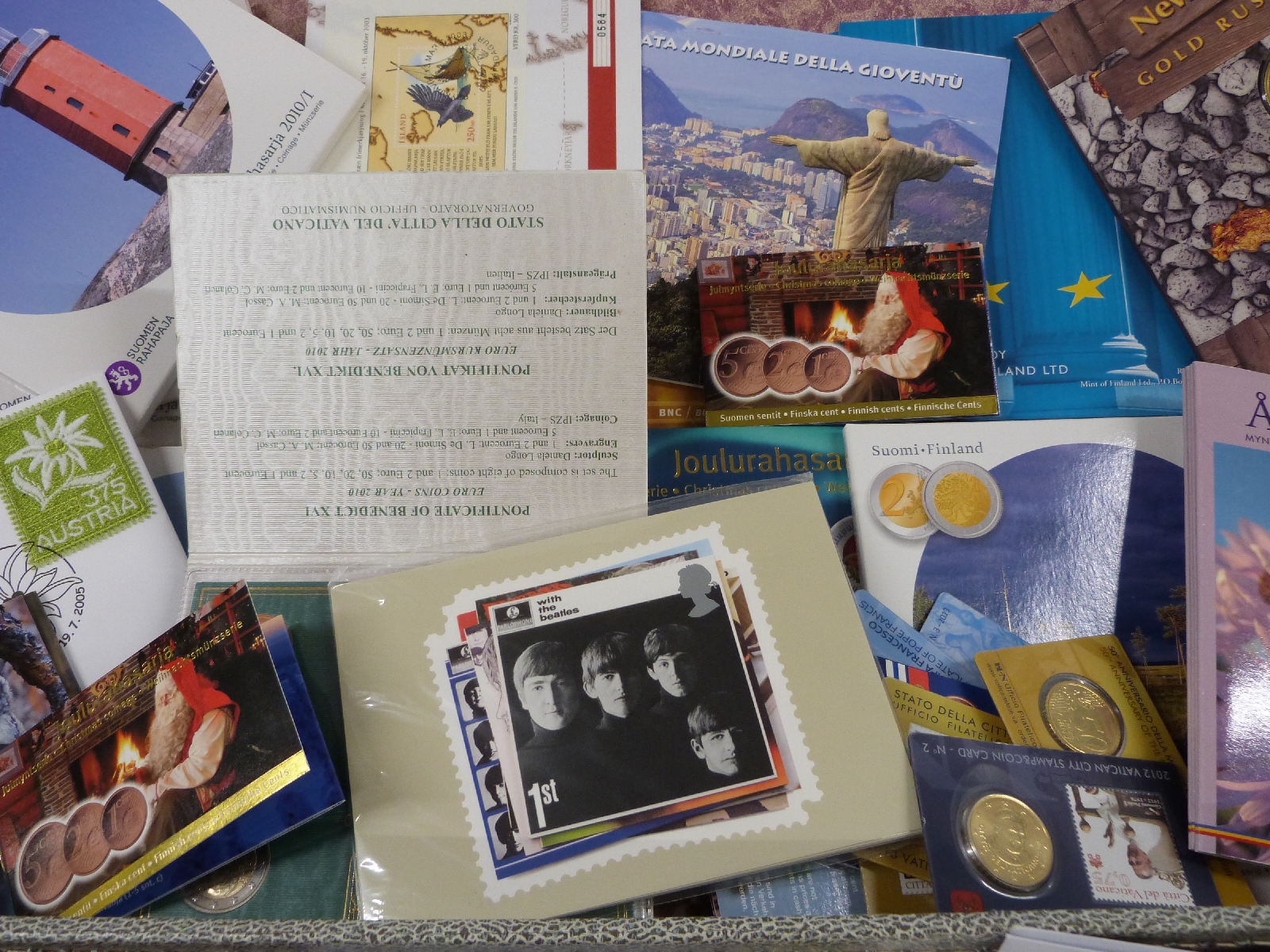 An extensive collection of largely European coin presentation packs, stamp first day coin covers - Image 3 of 3
