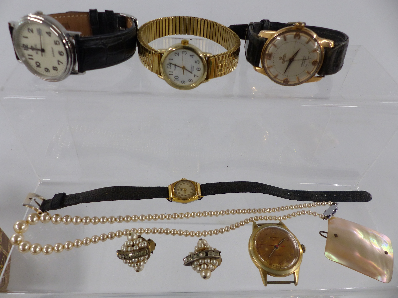 A collection of jewellery and watches including Roamer, Bonheur, a cameo, vintage brooches, coins - Image 4 of 5