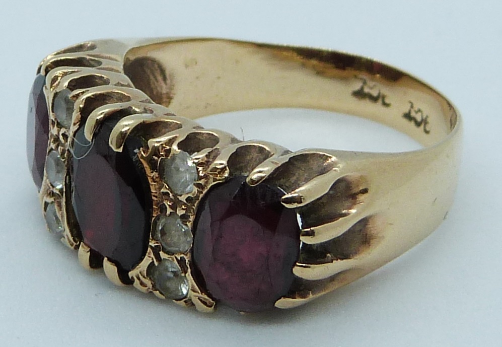 A 9ct gold ring set with sapphires and paste and a 9ct gold ring set with garnets, 7.1g - Image 2 of 3