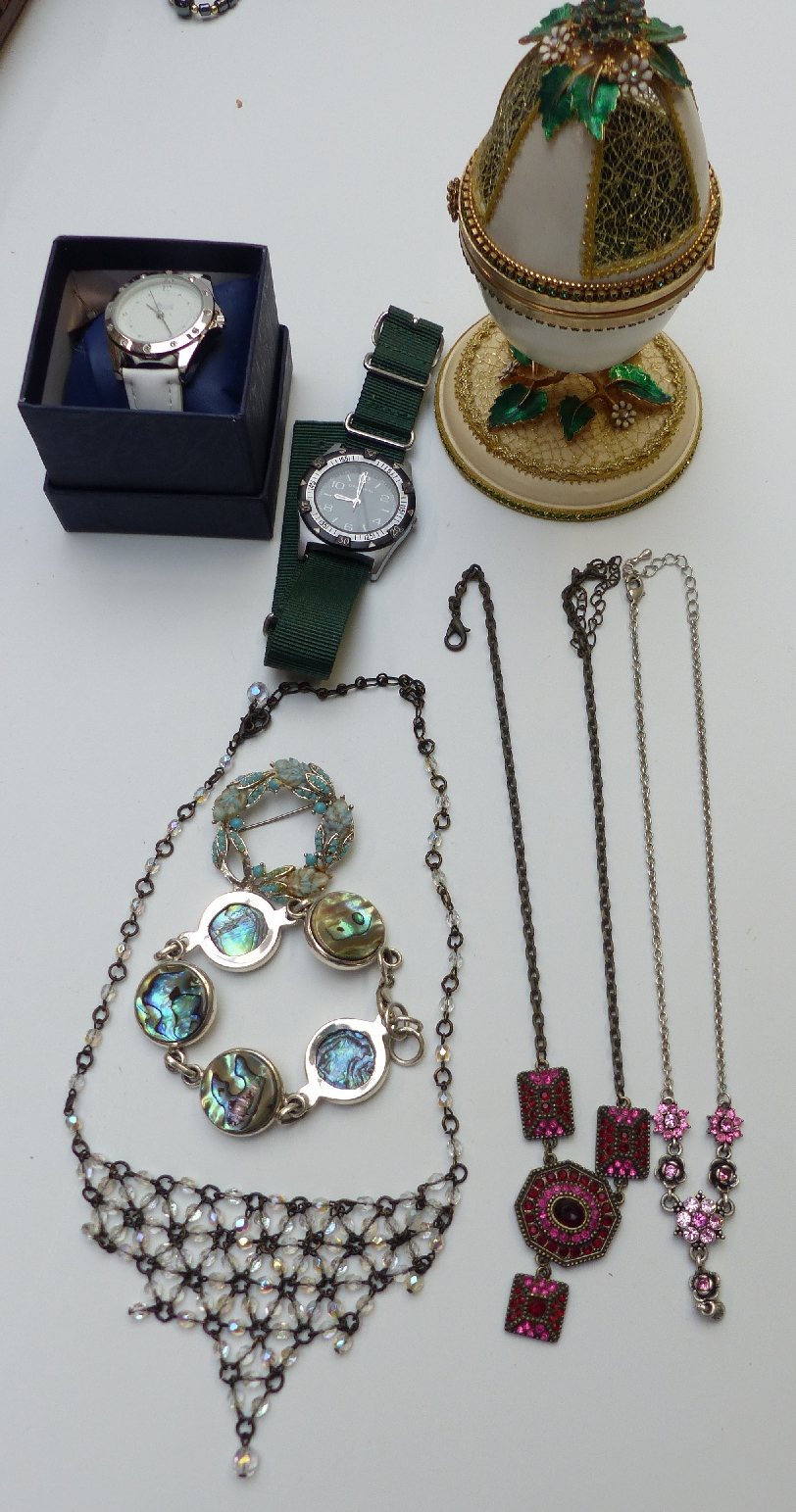 A collection of costume jewellery including silver and abalone bracelet, silver necklace, - Image 4 of 4