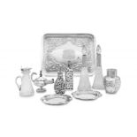 An Edward VII silver pin tray, Henry Matthews, Birmingham, 1902