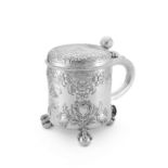 A Victorian covered silver tankard, John Chapple & John Mantle, London, 1890