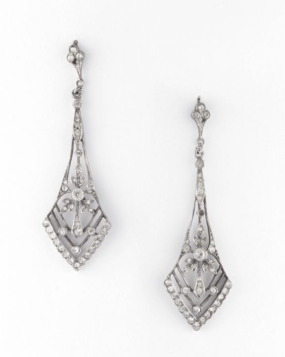 Pair of paste and silver pendant drop earrings, 19th century - Image 2 of 2