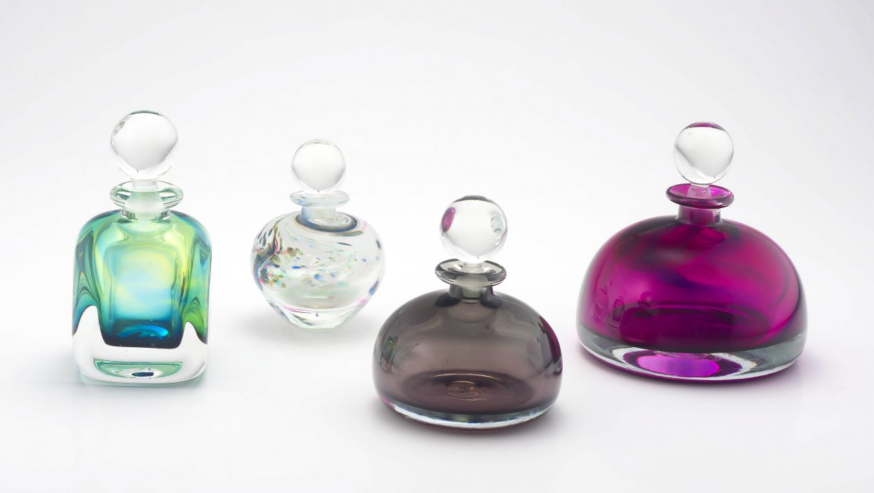 Four David Reade glass scent bottles and stoppers, early 21st century - Image 2 of 2