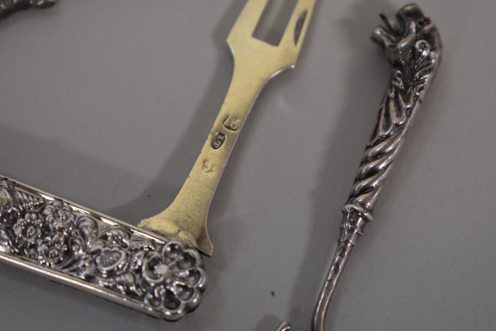 A pair of William IV silver lorgnettes, by Mary Anne Holmes, London 1827; together with a Georgian - Image 4 of 6