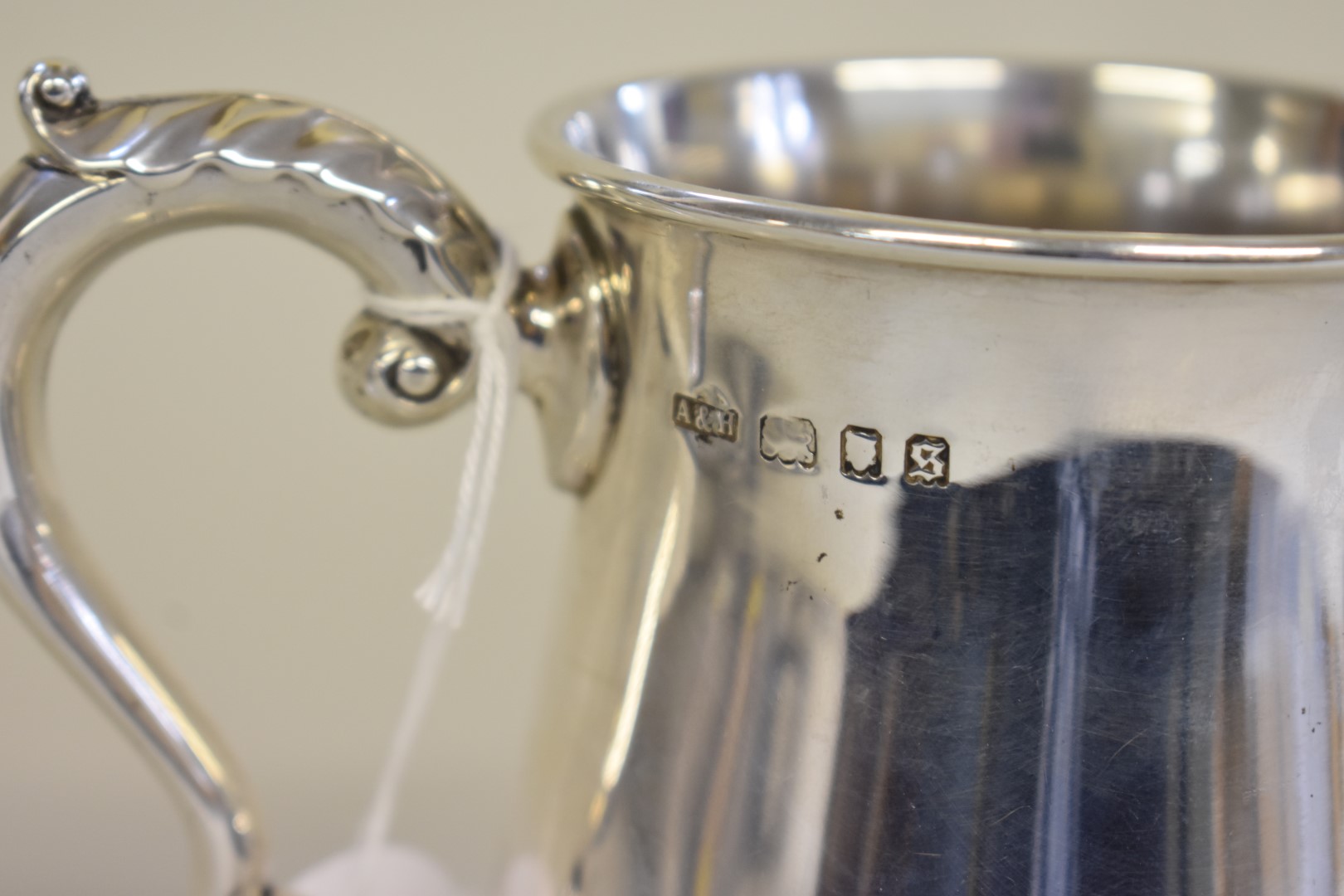 A silver baluster tankard, by Alstons & Hallam,Â London 1933, 12.5cm high, 324g. - Image 2 of 4