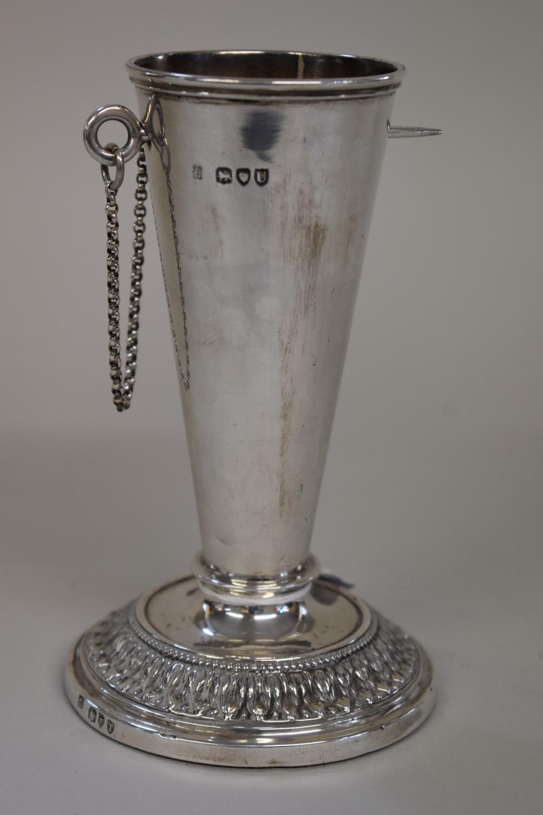 A Victorian silver posy/bouquet holder,Â byÂ Holland, Aldwinckle & Slater, London 1894/5, with