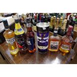 Six various bottles of rum, to include: a 70cl Dorley's XO, in card tube. (6)