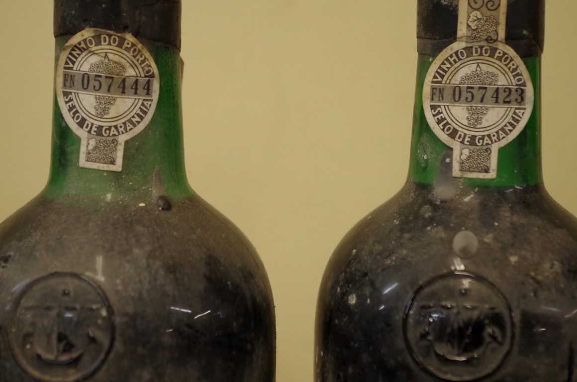 Two 75cl bottles of Croft 1970 vintage port. (2) - Image 3 of 3