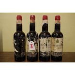 Four half bottles of Tres Cortados sherry, Antonio de la Riva, 1940s bottlings. (4)