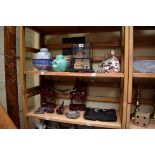 A mixed group of Chinese and other Oriental items. (two shelves)