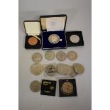 Coins: a cased Royal Mint 'Prince of Wales Investiture' 1969 Commemorative medal; together with a