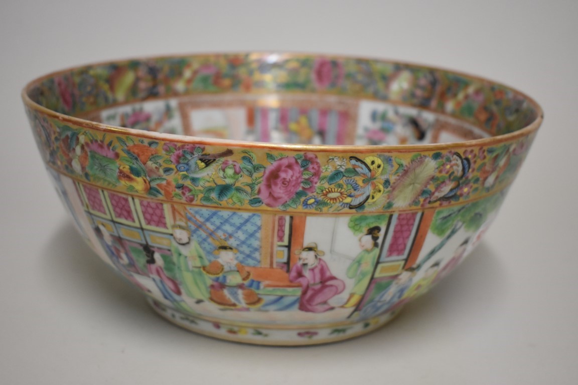 A large Chinese Canton famille rose bowl, 19th century, 30cm diameter.